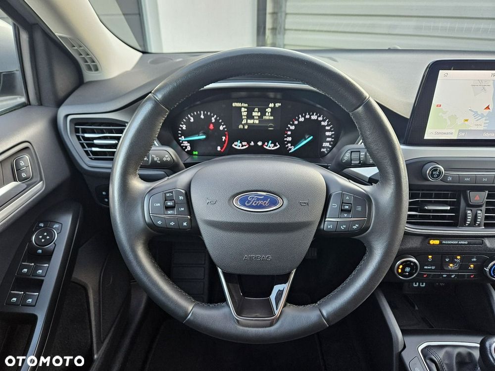 Ford Focus 1.0 EcoBoost Titanium ASS - 32