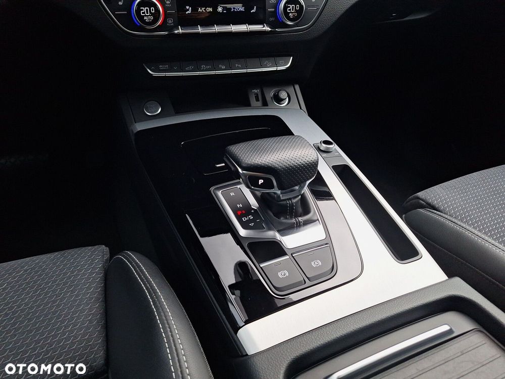Audi Q5 Sportback 55 TFSI e Quattro S Line S tronic - 19