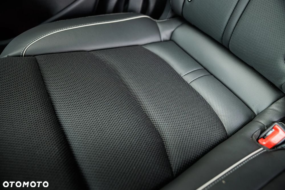 Genesis GV70 2.2 AWD AT8 Luxury Line - 18