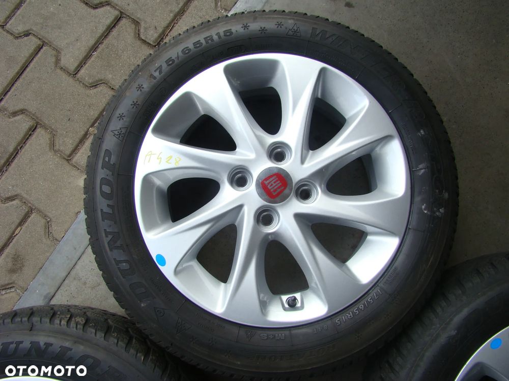 a428 4x100 6Jx15 Fiat Grande Punto Punto Evo zima niemontowane 175/65 R15 - 4