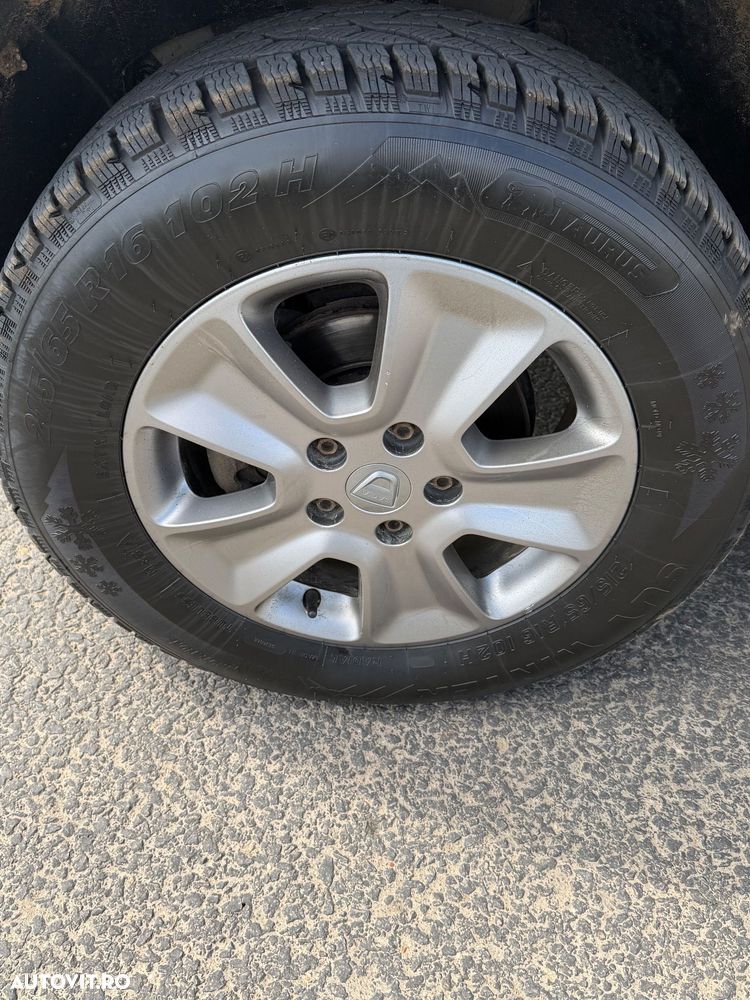 Dacia Duster dCi 110 FAP 4x4 Prestige - 6