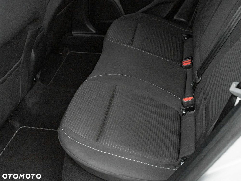 Ford Focus SW 1.0 EcoBoost Titanium X - 24