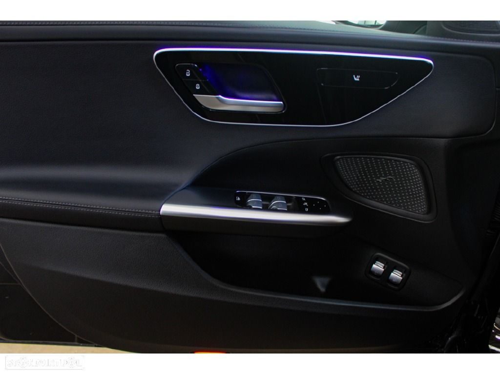 Mercedes-Benz C 300 - 15