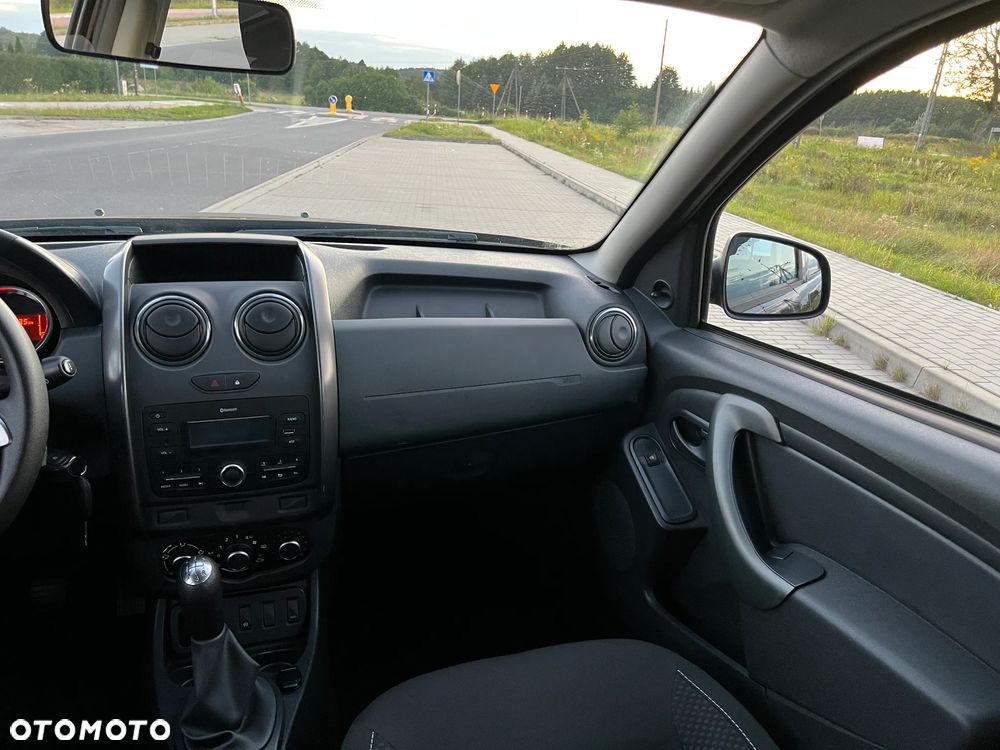 Dacia Duster 1.6 Laureate - 14