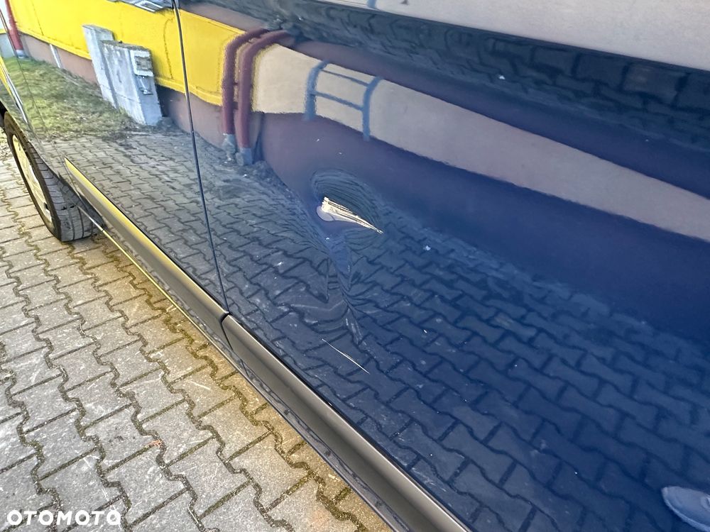 Ford CUSTOM L2H1 # 6 osobowy - 25