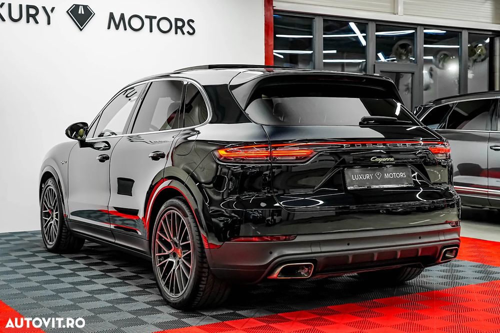 Porsche Cayenne E-Hybrid Tiptronic S - 11