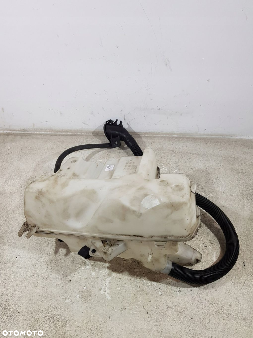 ZBIORNIK PŁYNU SPRYSKIWACZY 7179451 BMW E60 E61 LCI EUR XENON - 4