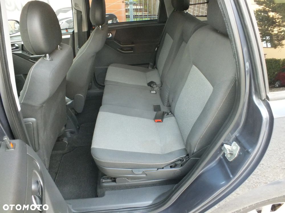 Opel Meriva - 13
