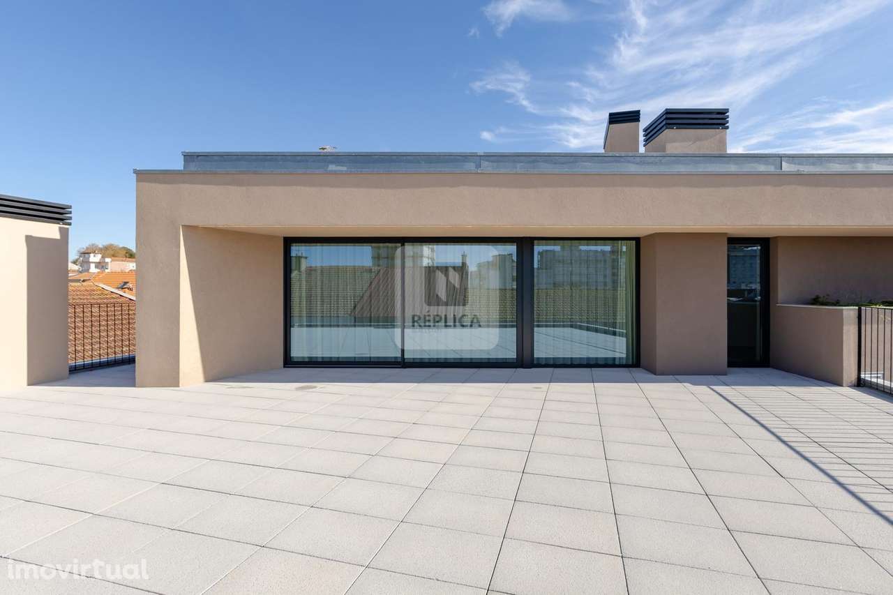 Penthouse T4 com Vista Panorâmica no Centro de Vila Nova de Gaia - Grande imagem: 3/50