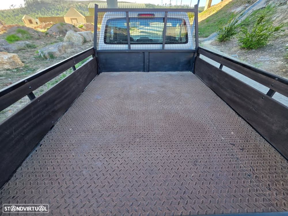 VW Amarok 2.0 TDi CD Trendline 4Motion - 8