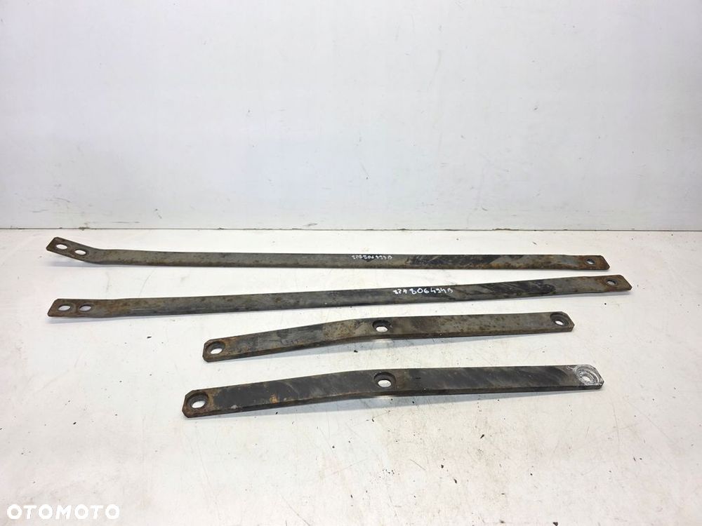 BELKI WSPORNIK WSPORNIKI ZAWIESZENIA A3 8P CABRIO 8P7806494 /493 KOMPLET