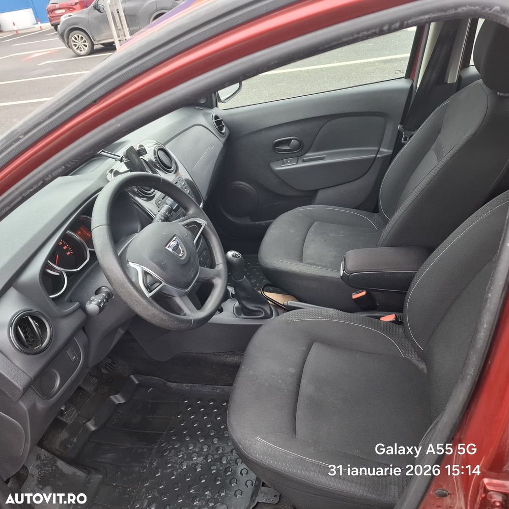 Dacia Sandero 0.9 90CP Laureate - 6