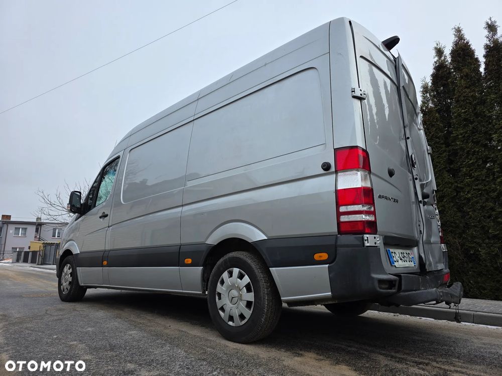 Mercedes-Benz Sprinter - 40