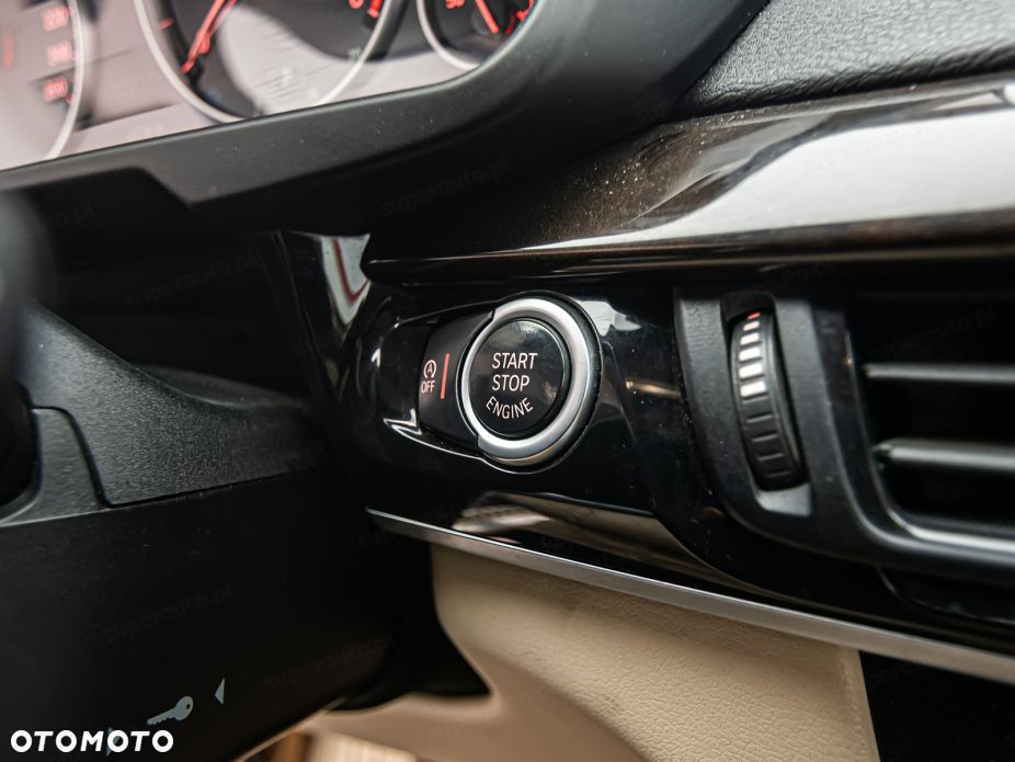 BMW X5 xDrive40d - 19