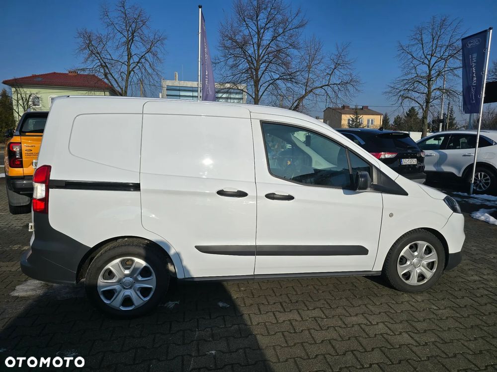 Ford courier - 6