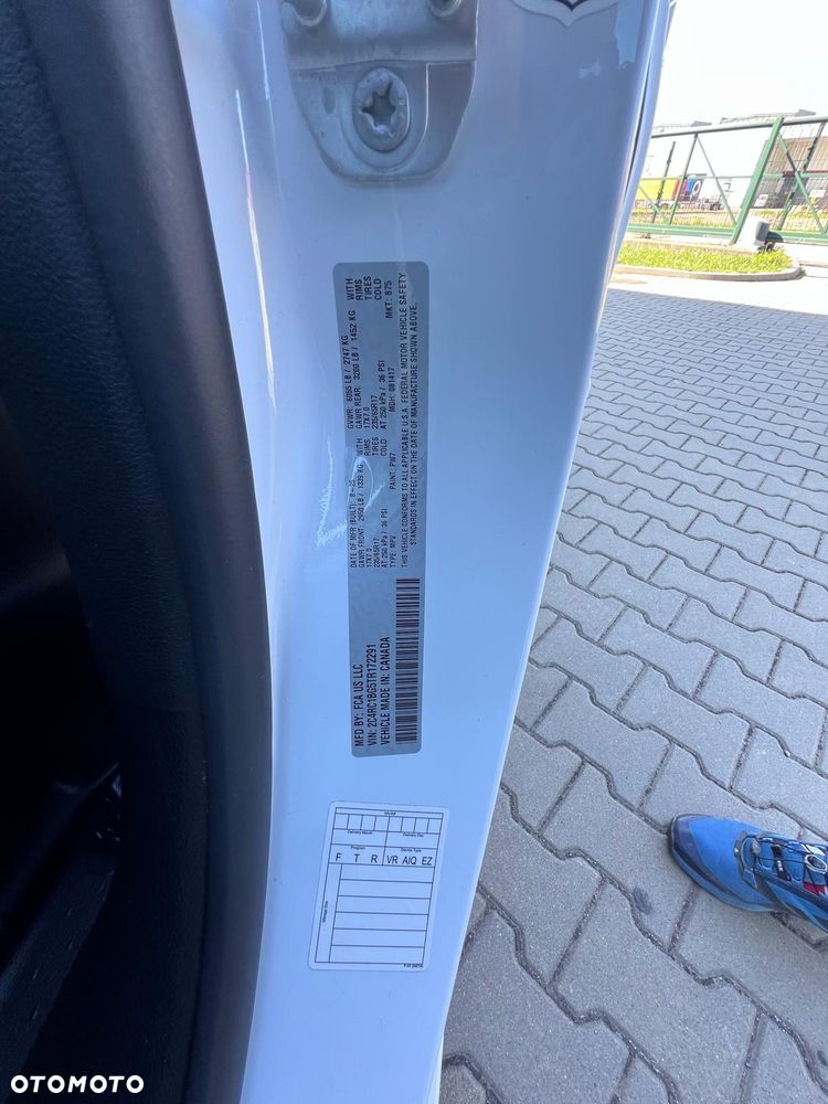 Chrysler Pacifica - 23