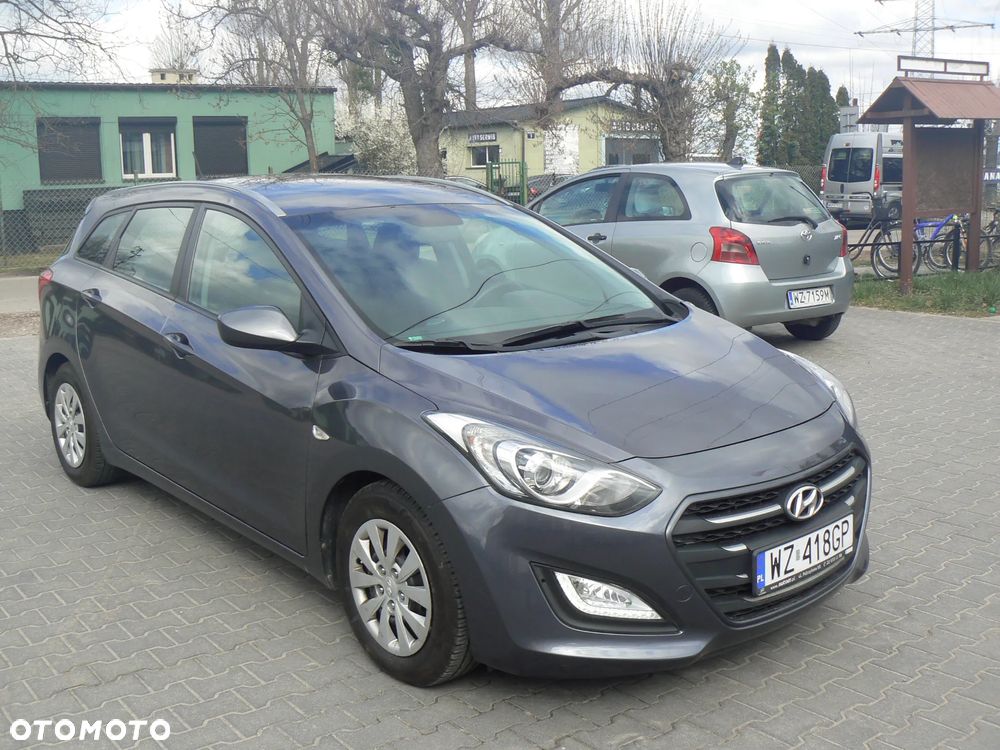 Hyundai i30 1.6 D Classic + - 2