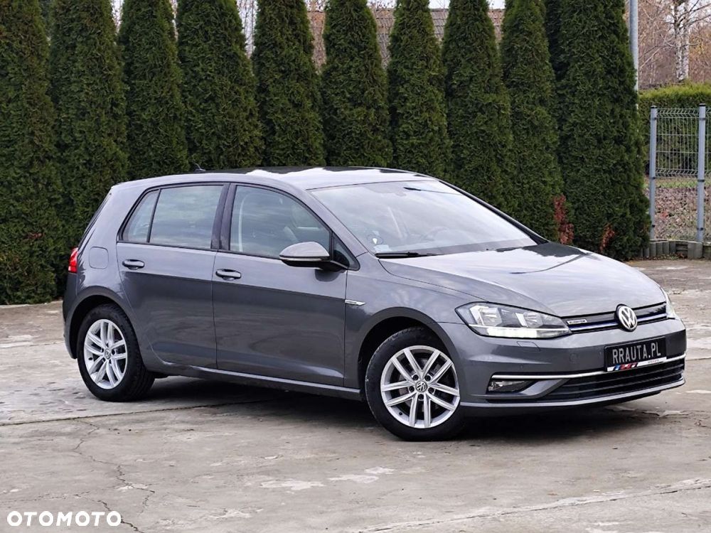 Volkswagen Golf - 17