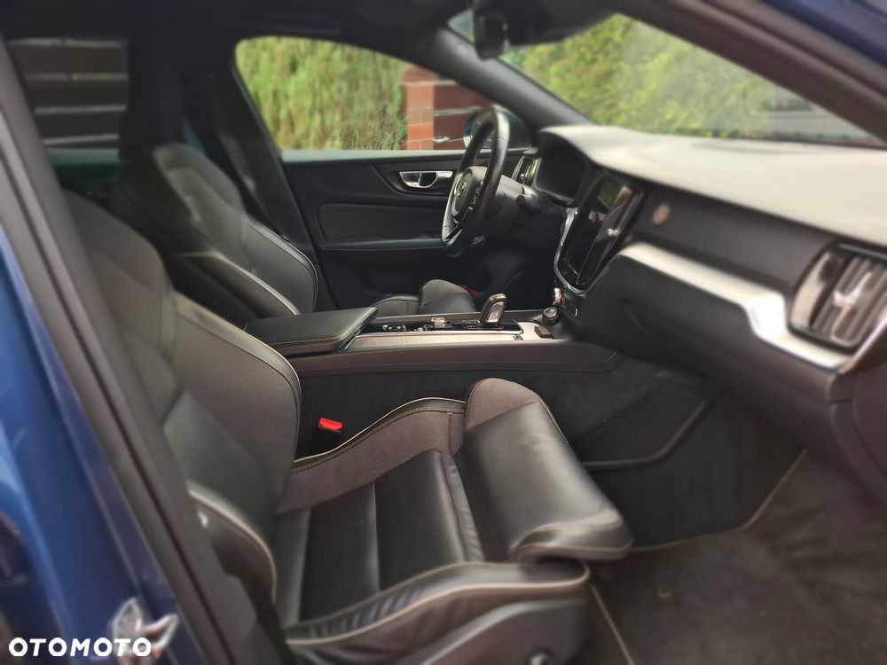 Volvo S60 B5 B AWD R-Design - 15