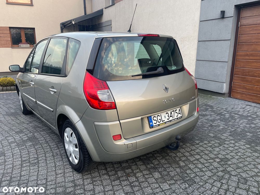 Renault Scenic 1.6 16V Family - 7