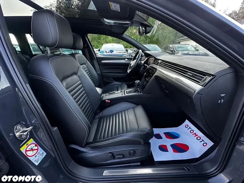 Volkswagen Passat Alltrack 2.0 TDI SCR DSG 4Motion - 34