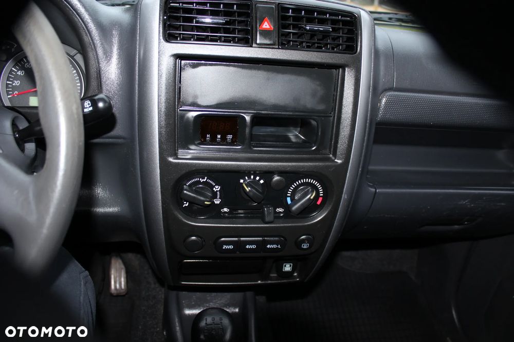 Suzuki Jimny Club Ranger - 10