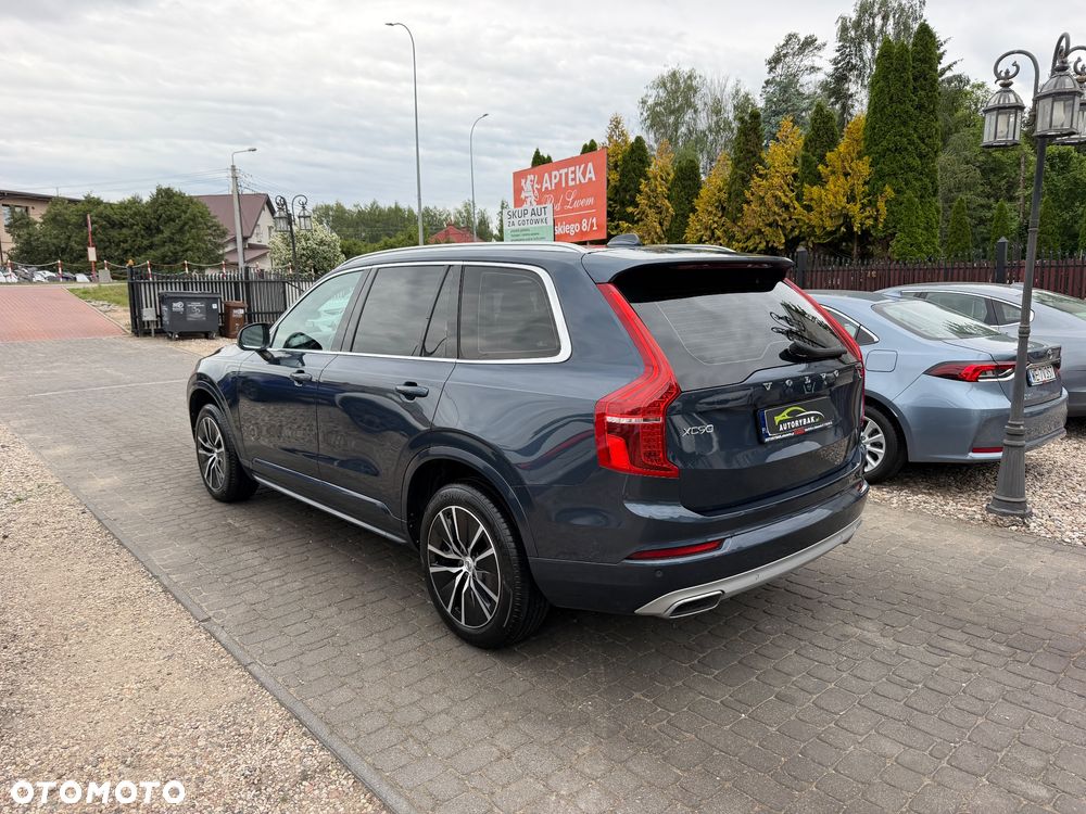 Volvo XC 90 B5 D AWD Momentum Pro - 39