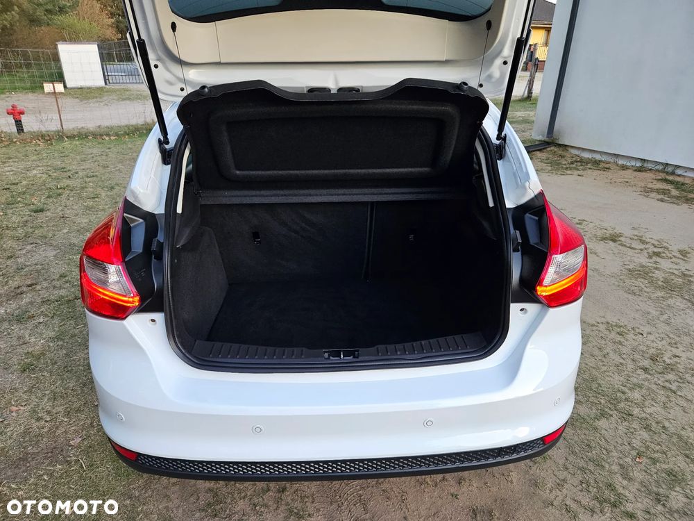 Ford Focus 1.6 Titanium - 18