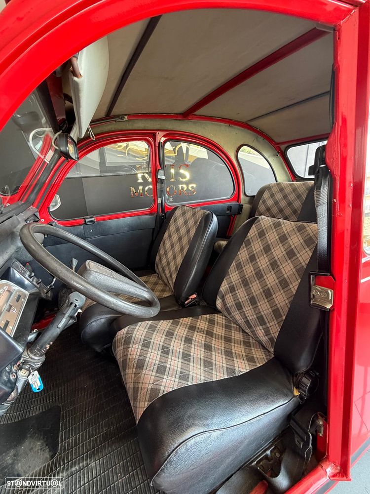 Citroën 2CV - 6
