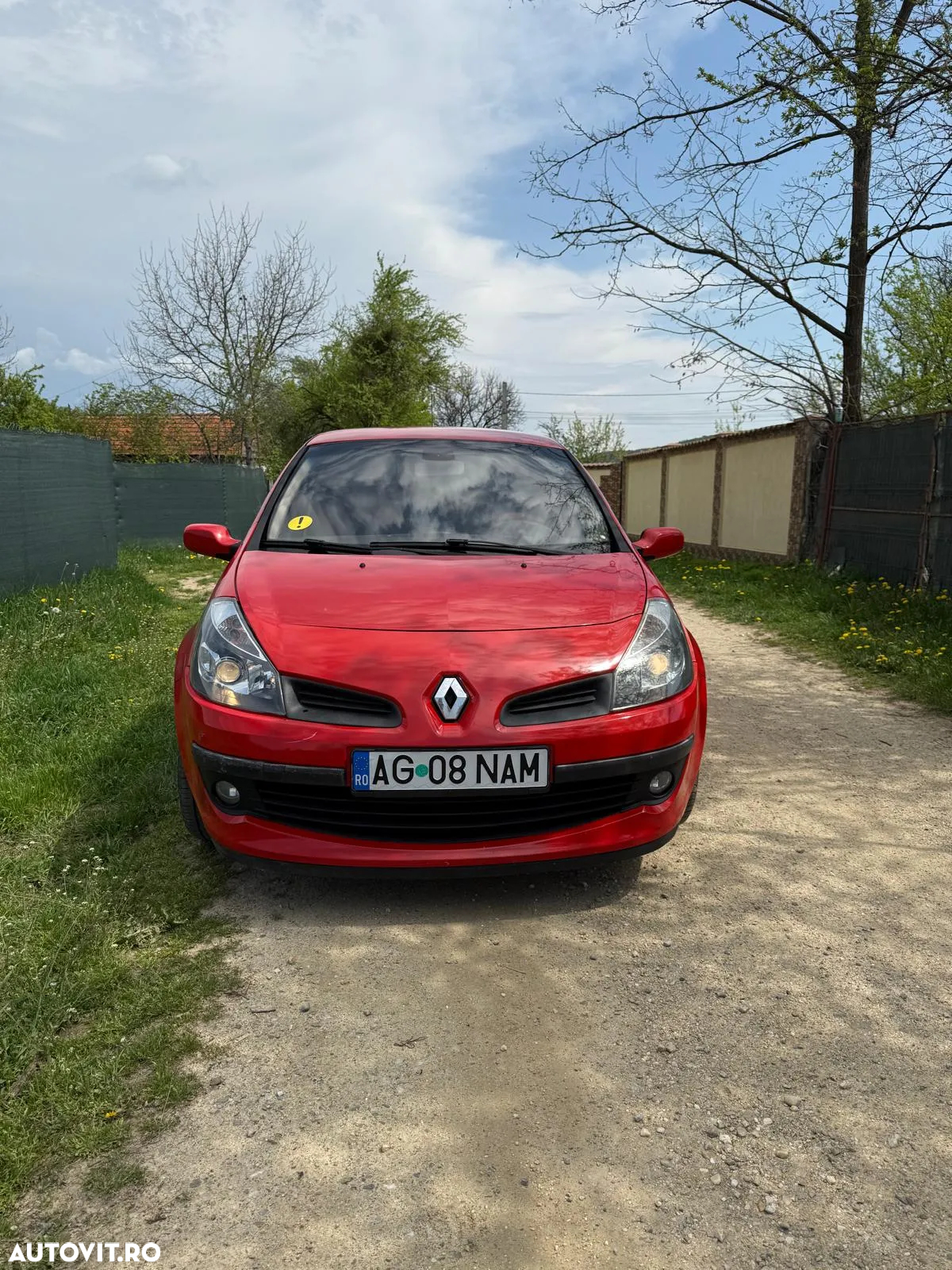 Renault Clio - 7