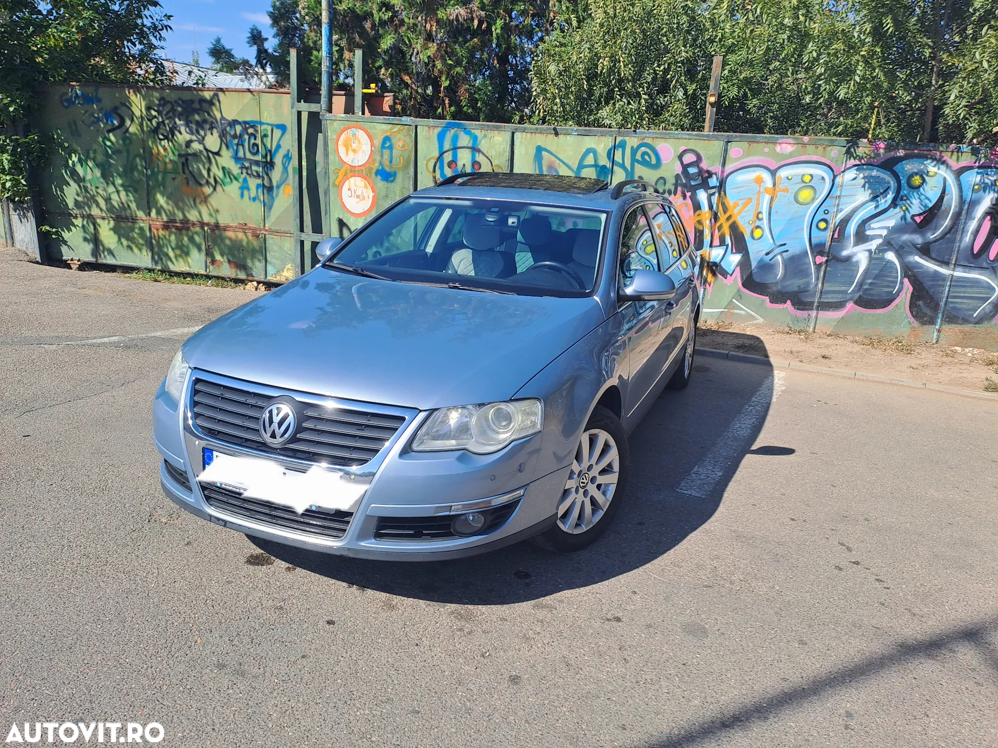 Volkswagen Passat Variant 2.0 TDI Comfortline DPF - 9