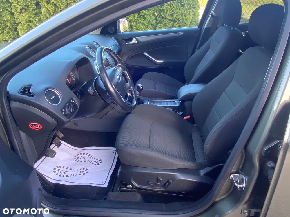 Ford Mondeo 2.0 TDCi Titanium - 20