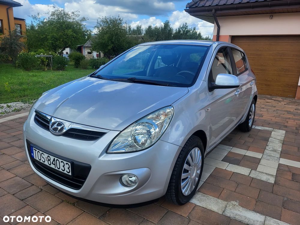 Hyundai i20 - 10