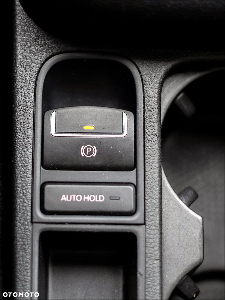 Volkswagen Tiguan - 28