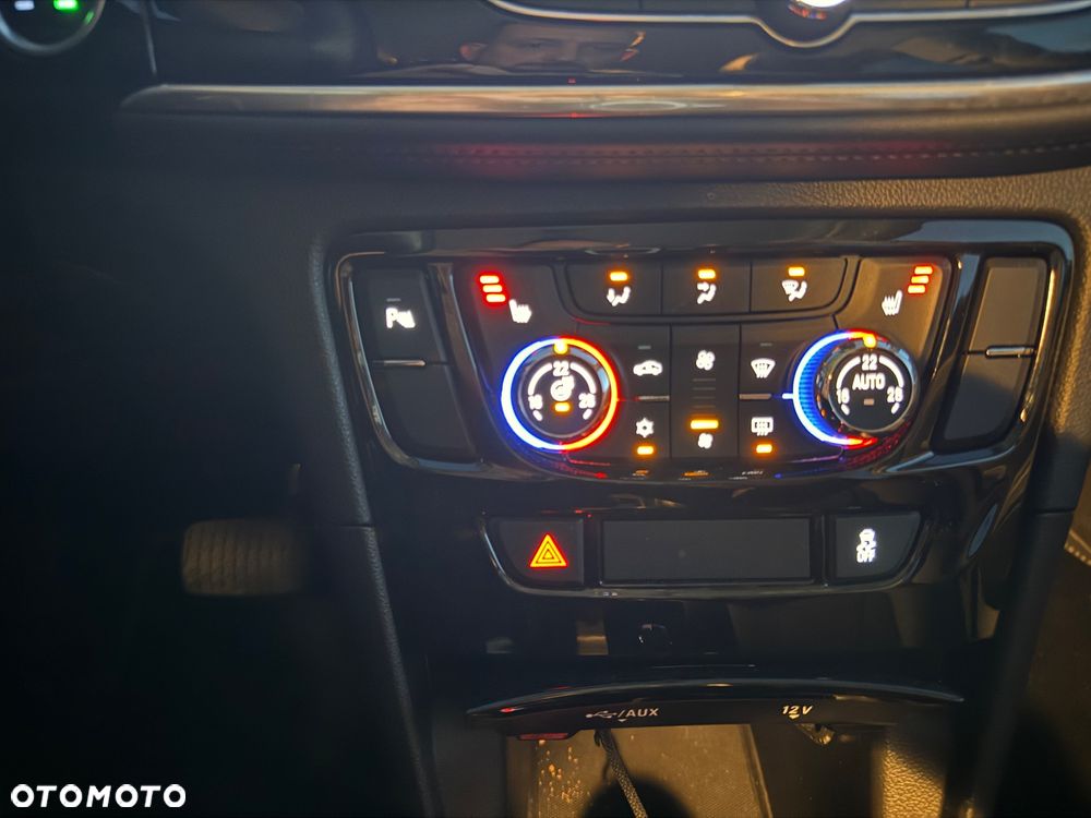 Opel Mokka X 1.4 T Elite - 24