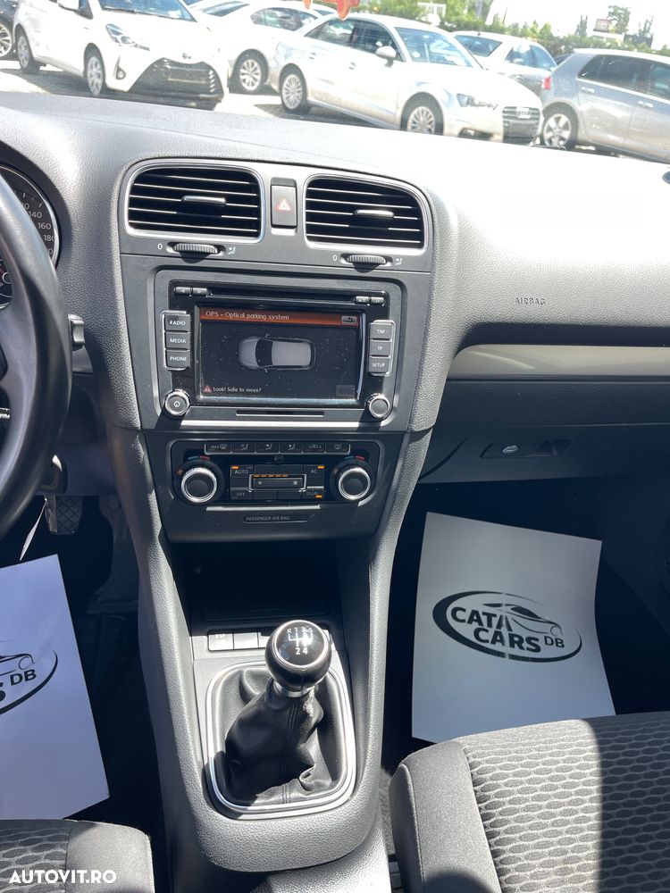Volkswagen Golf - 35
