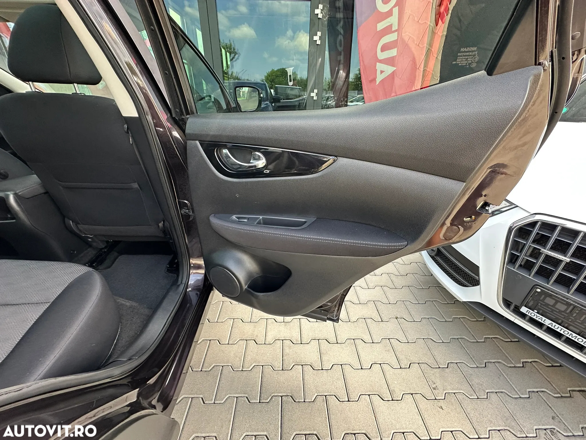 Nissan Qashqai 1.5 DCI TEKNA - 24