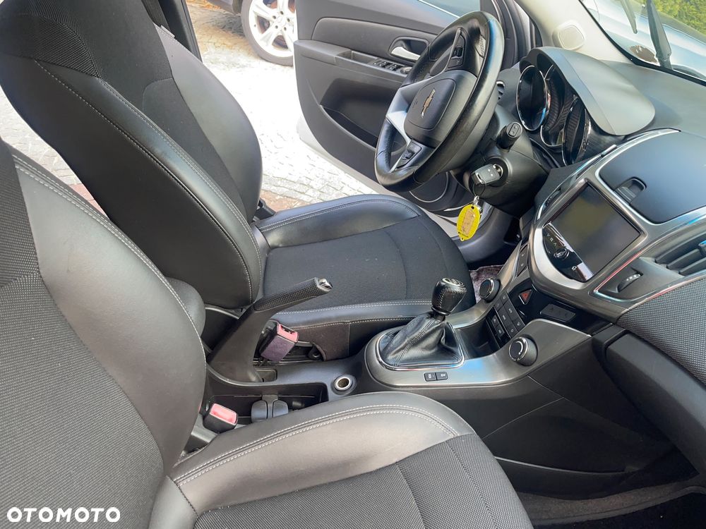 Chevrolet Cruze 1.7TD LT+ - 22