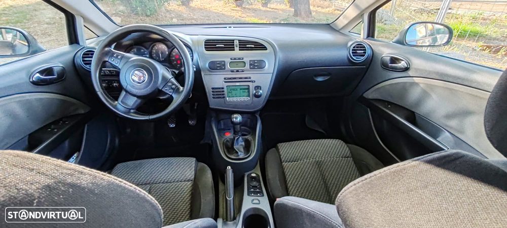 SEAT Leon 1.4 16V Reference - 19