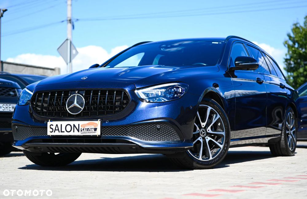 Mercedes-Benz Klasa E 220 d 9G-TRONIC Night Edition - 28