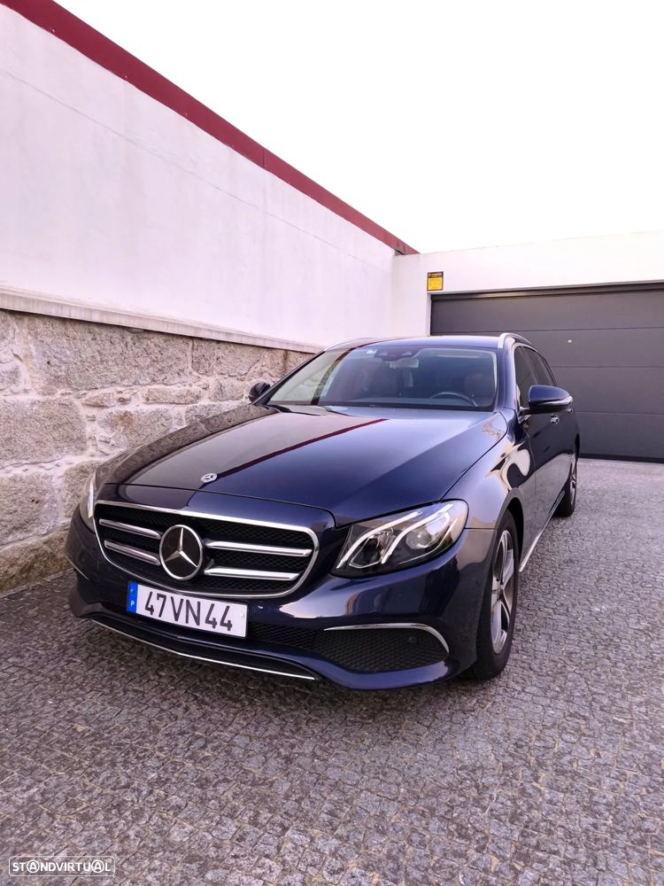Mercedes-Benz E 220 d Exclusive - 1