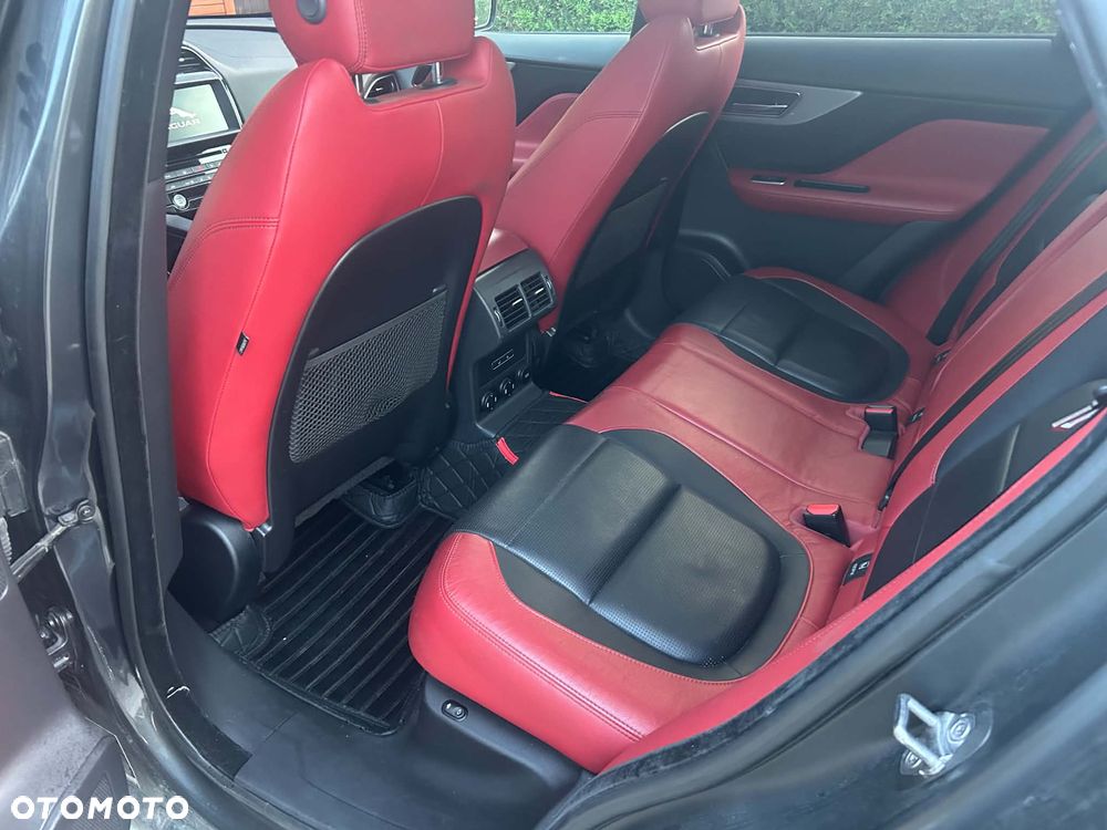 Jaguar F-Pace 3.0 V6 AWD S - 11