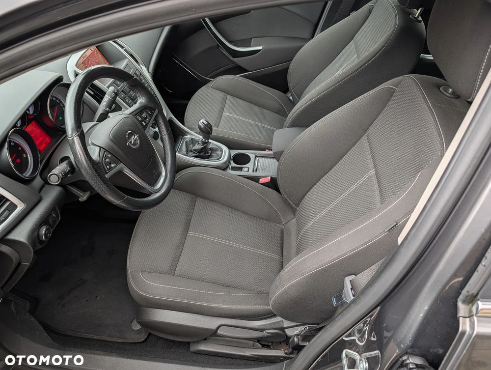 Opel Astra - 22
