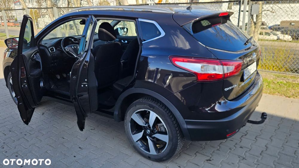 Nissan Qashqai 1.6 DIG-T N-Connecta - 11