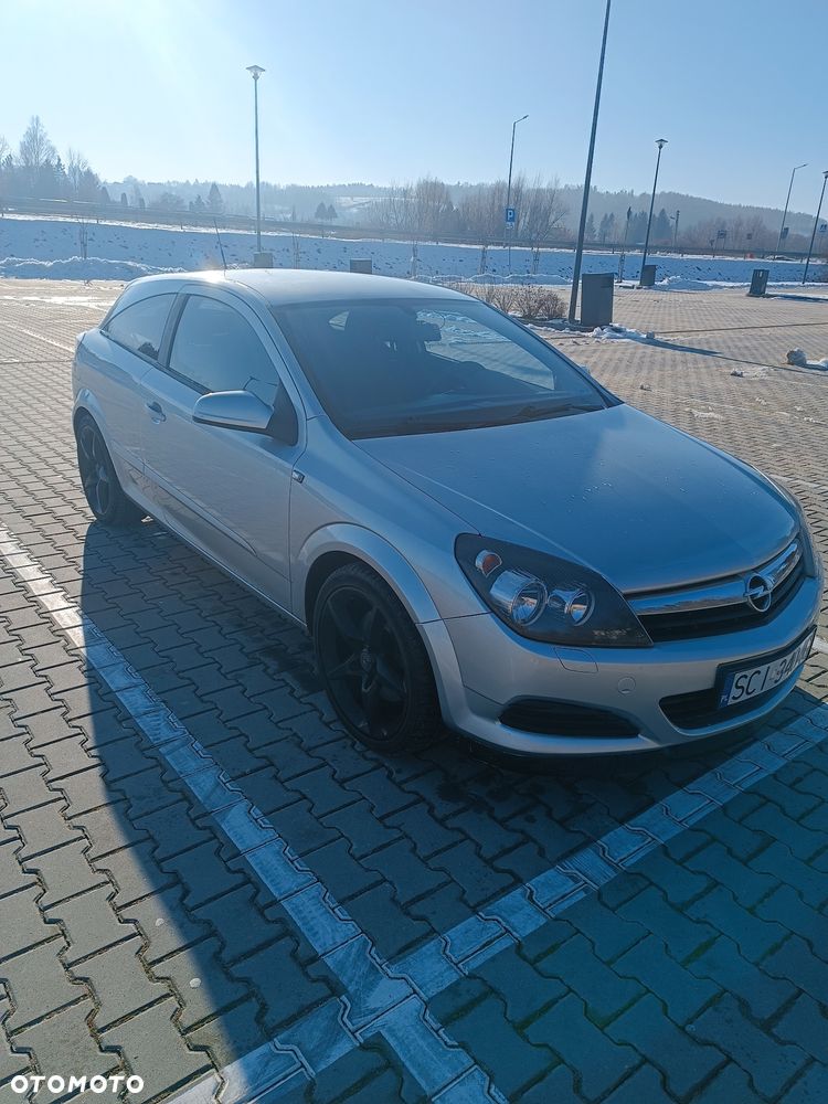 Opel Astra 2.0 T Sport - 1