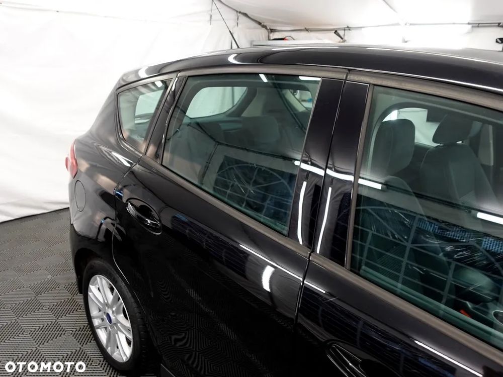 Ford C-MAX 1.6 EcoBoost Titanium - 30