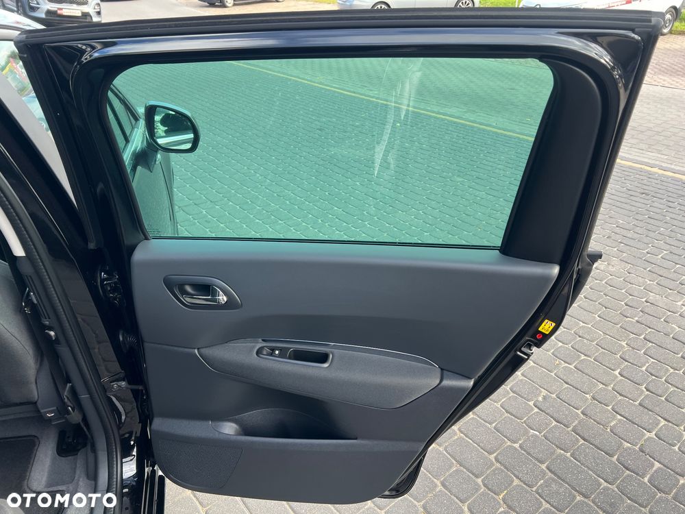 Peugeot 5008 - 27
