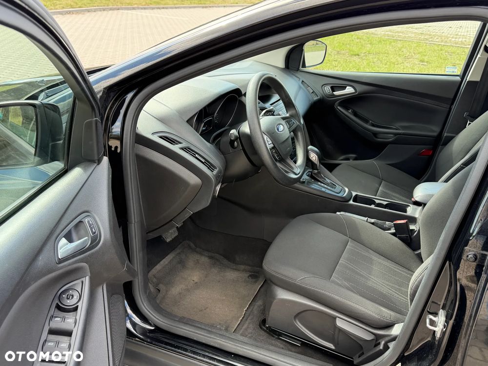 Ford Focus - 9
