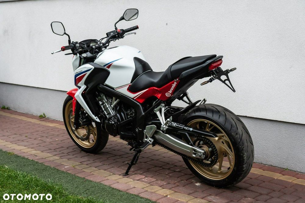 Honda CB - 4