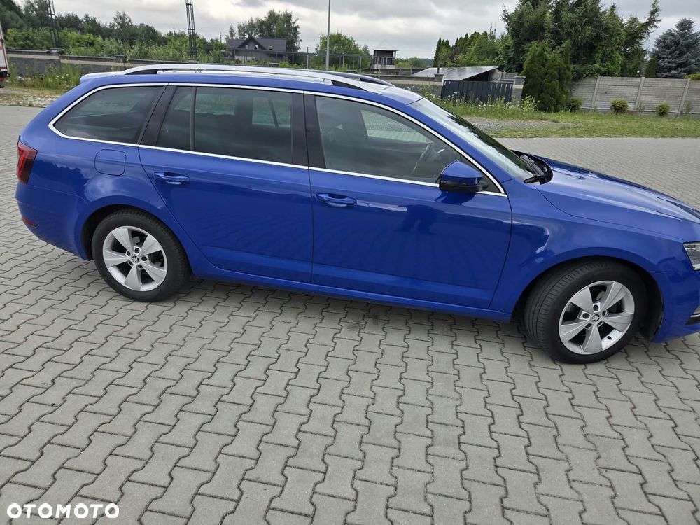 Skoda Octavia 2.0 TDI Drive DSG - 3
